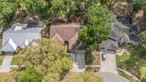 A home in TEMPLE TERRACE