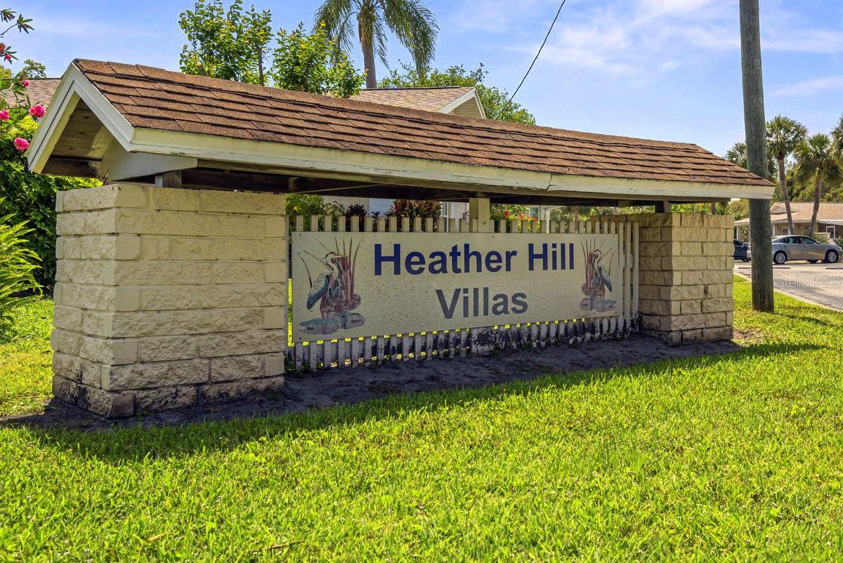 HEATHER HILL APTS - Residential