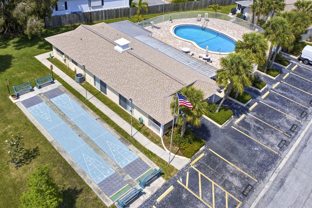 HEATHER HILL APTS - Residential