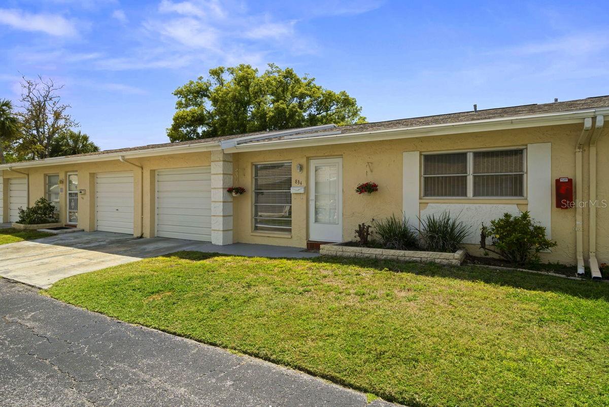 HEATHER HILL APTS - Residential