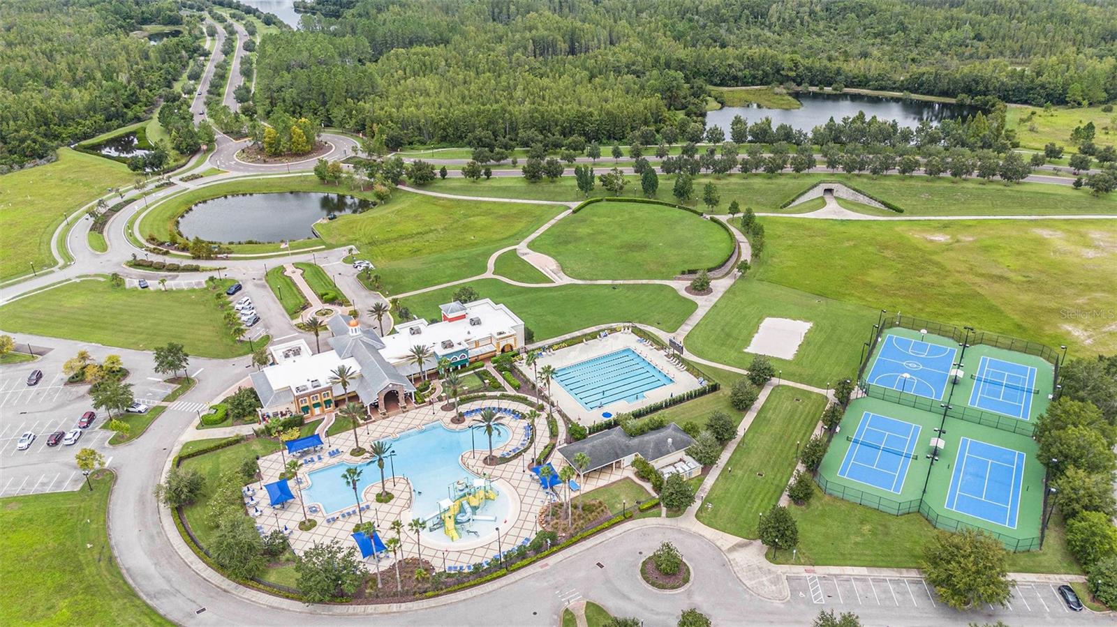 CONNERTON - Residential