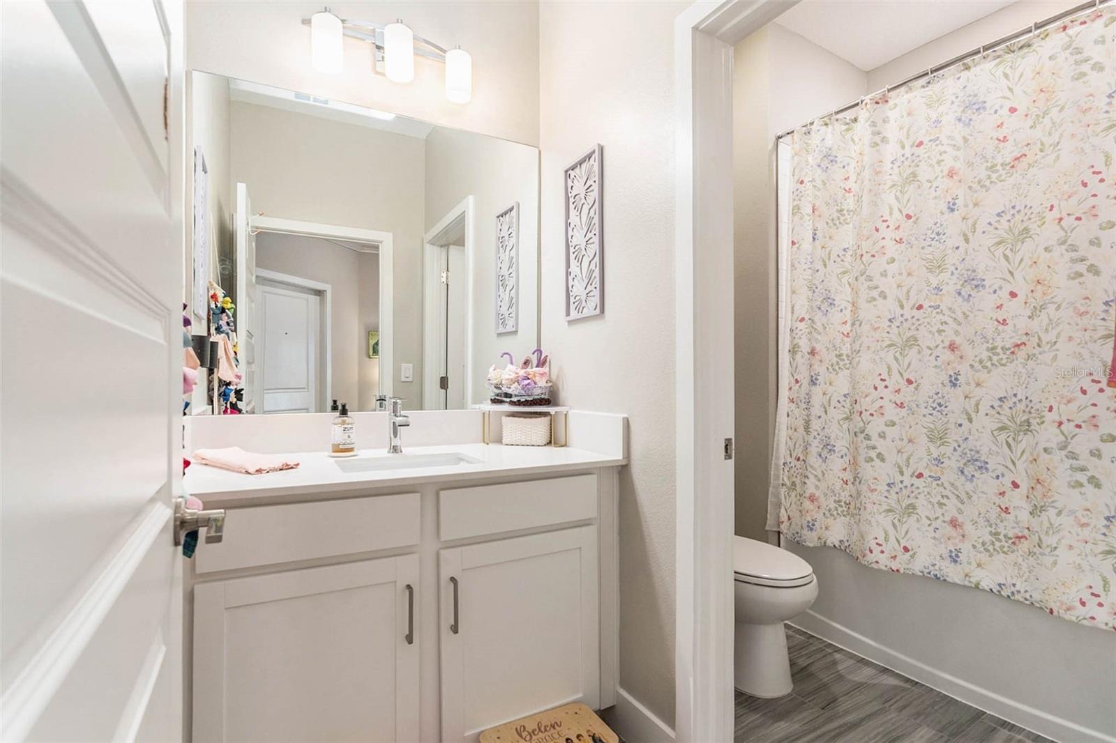 CONNERTON - Residential