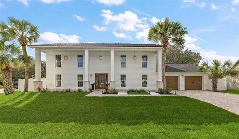 A home in LONGWOOD