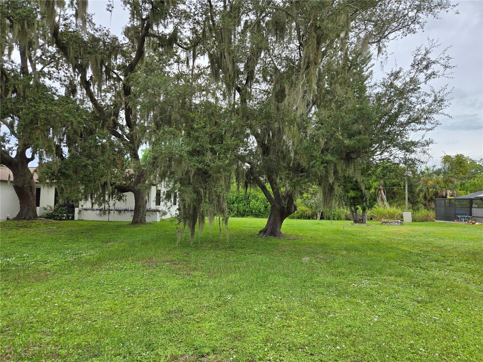 410 HUNTER STREET, PORT CHARLOTTE, FL, 33980 2 410 HUNTER STREET