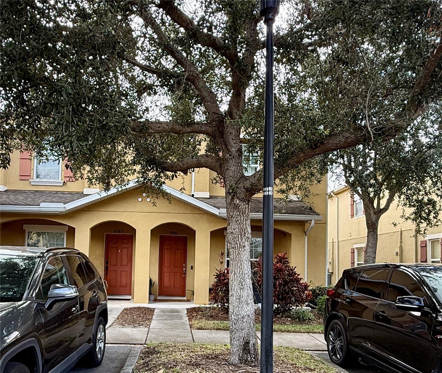 MAGNOLIA PARK NORTHEAST E - Residential Lease