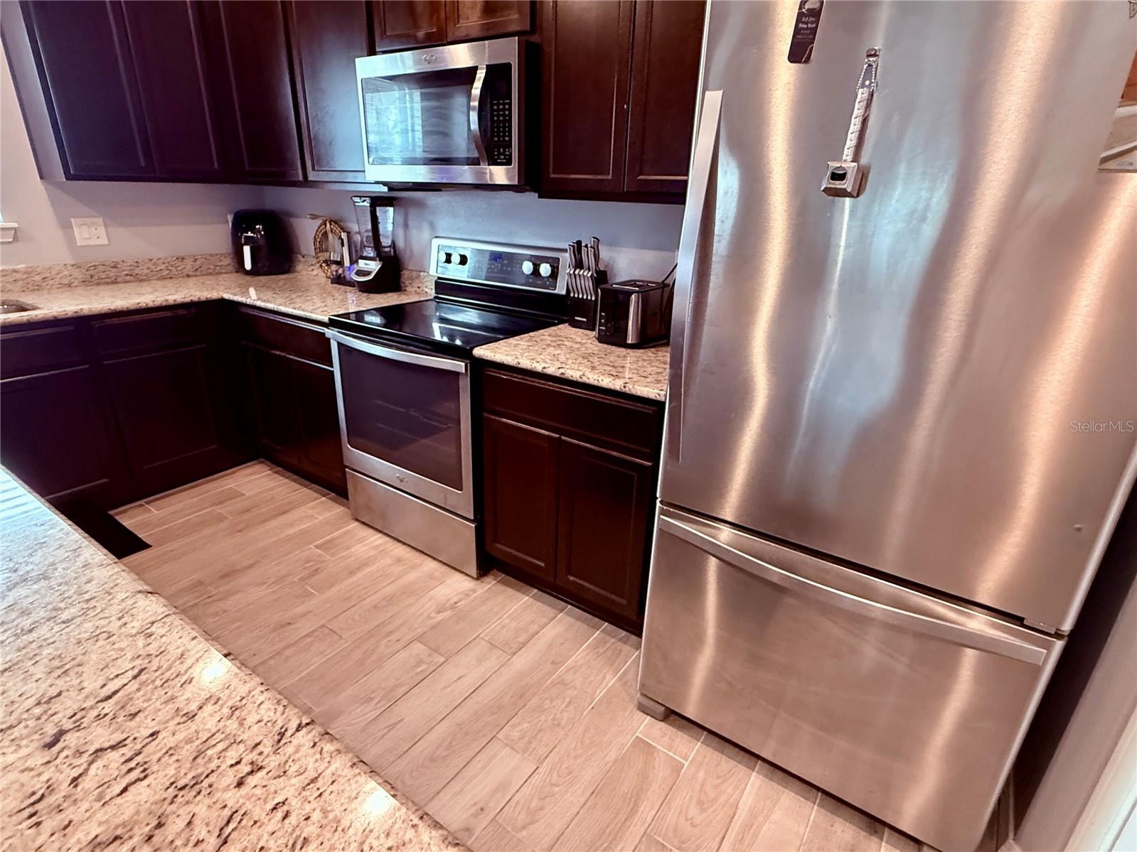 MAGNOLIA PARK NORTHEAST E - Residential Lease