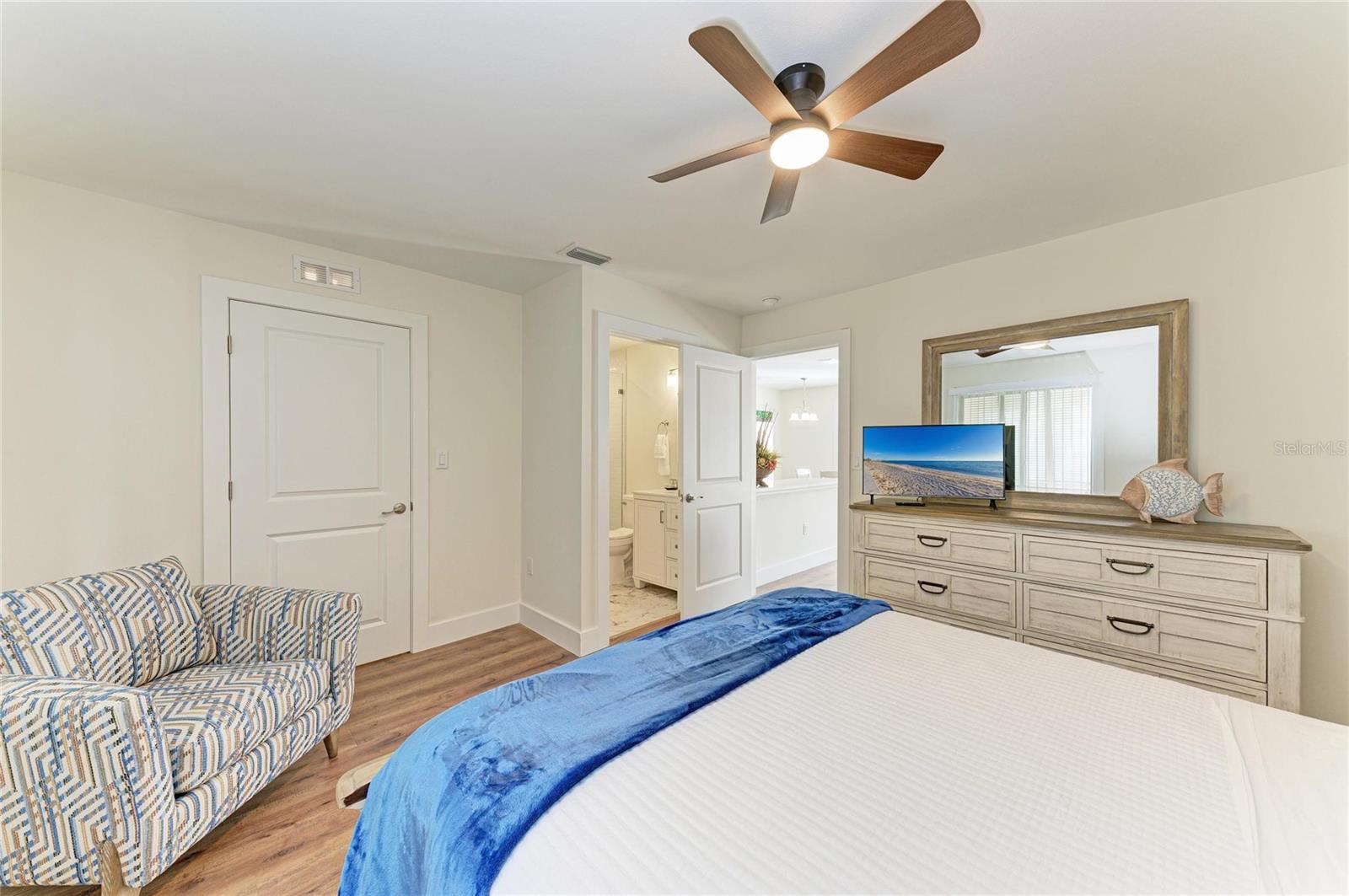 TRADEWINDS - Residential