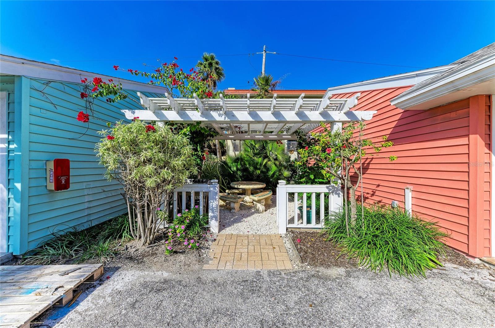 TRADEWINDS - Residential