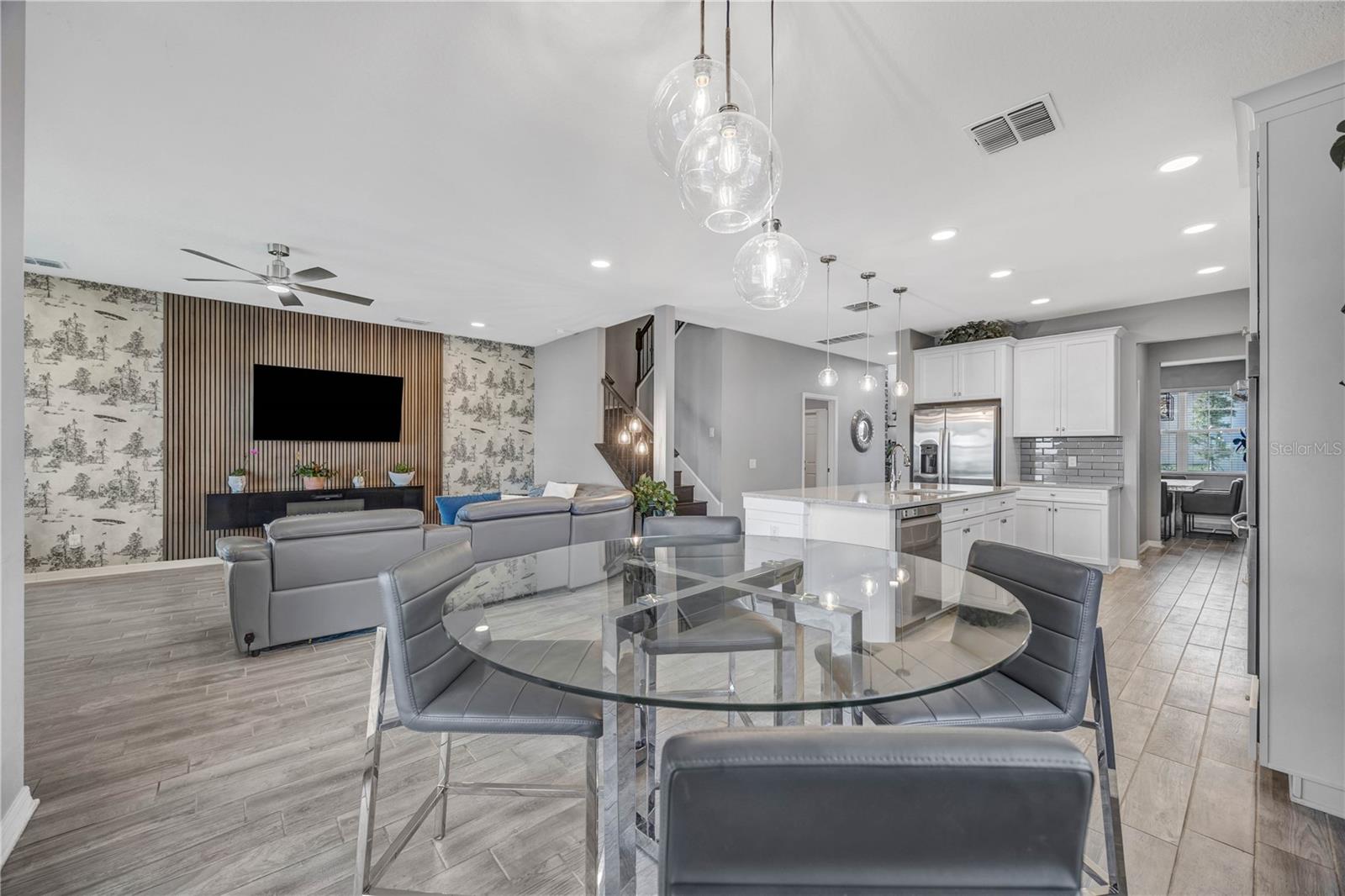EPPERSON NORTH VILLAE A-4B & A-4C - Residential