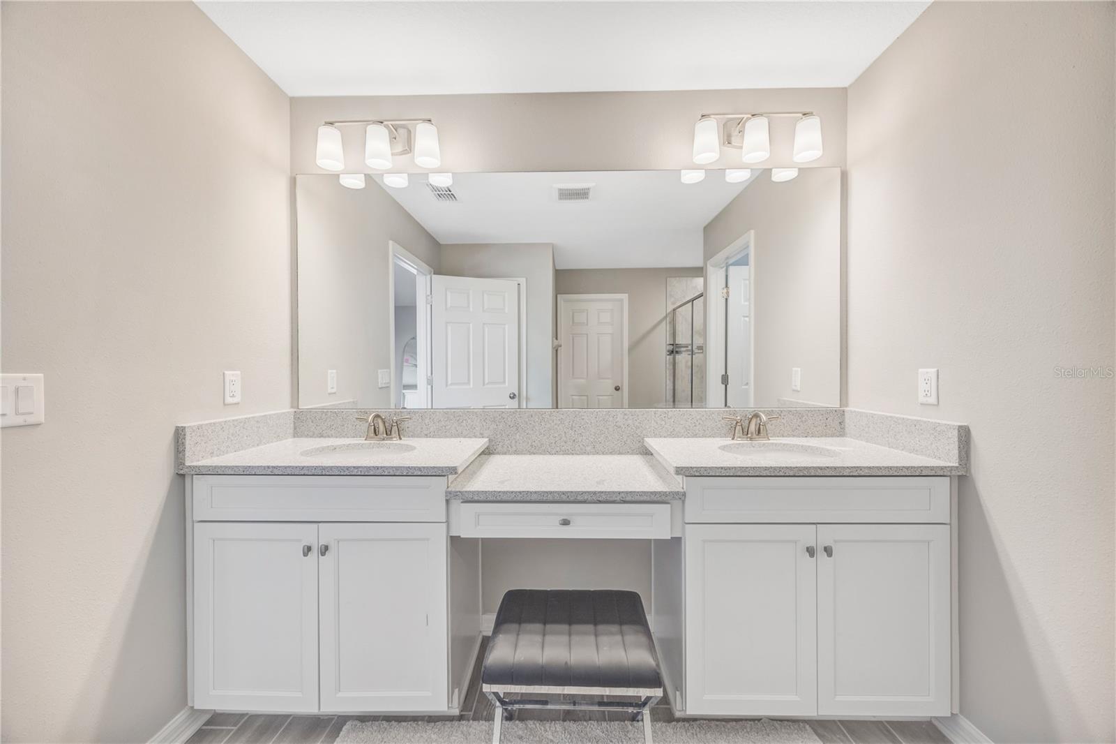 EPPERSON NORTH VILLAE A-4B & A-4C - Residential