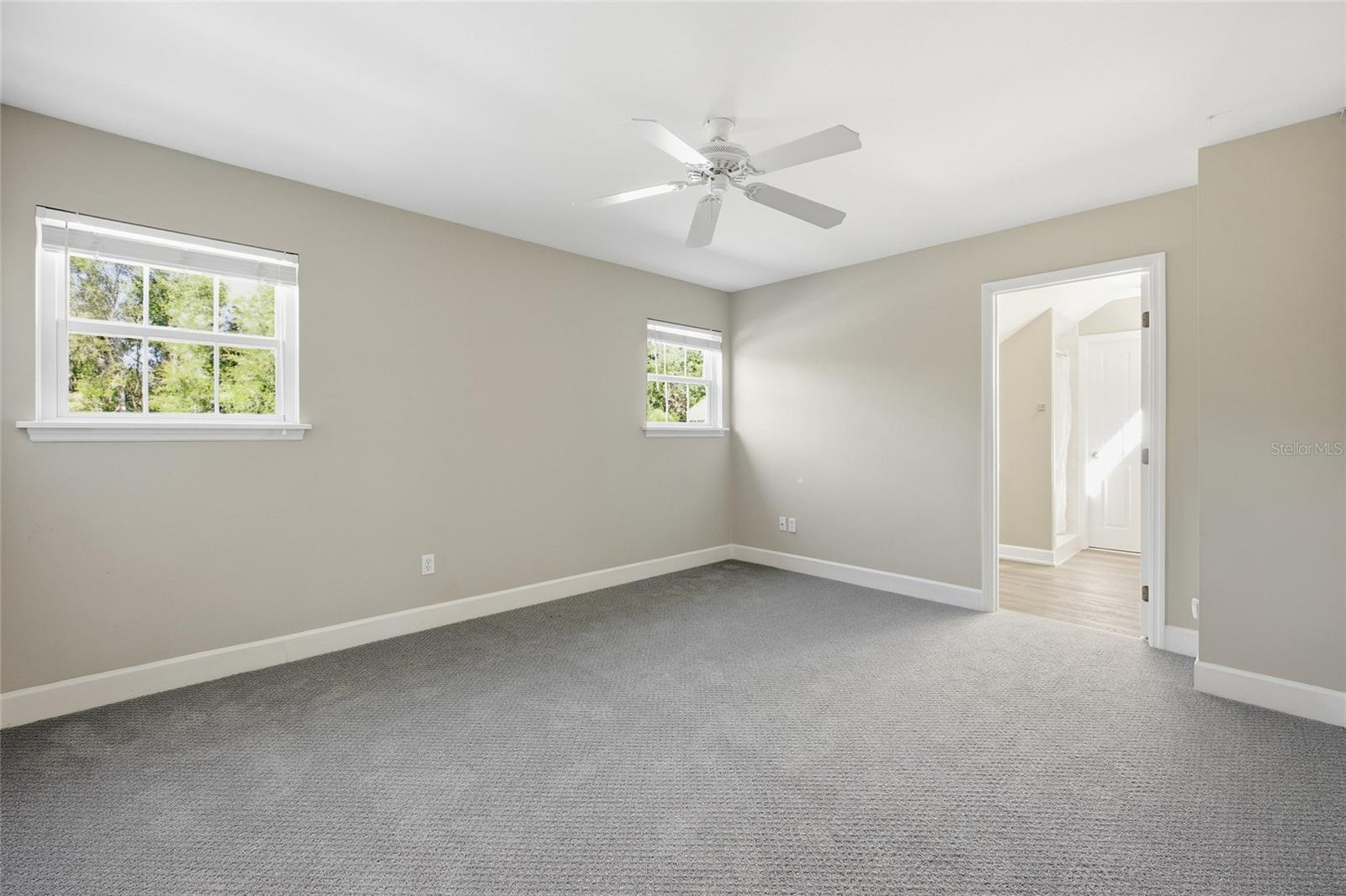 SOUTH POINT - Residential