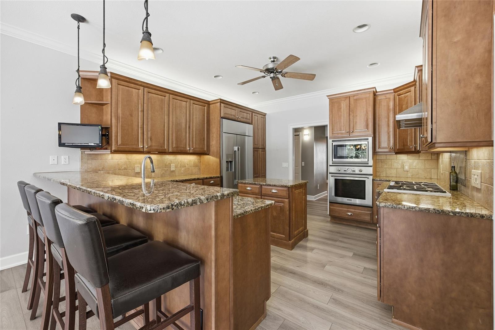 SOUTH POINT - Residential