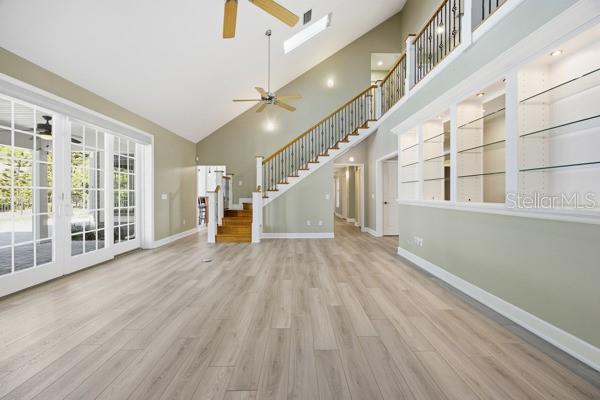 SOUTH POINT - Residential