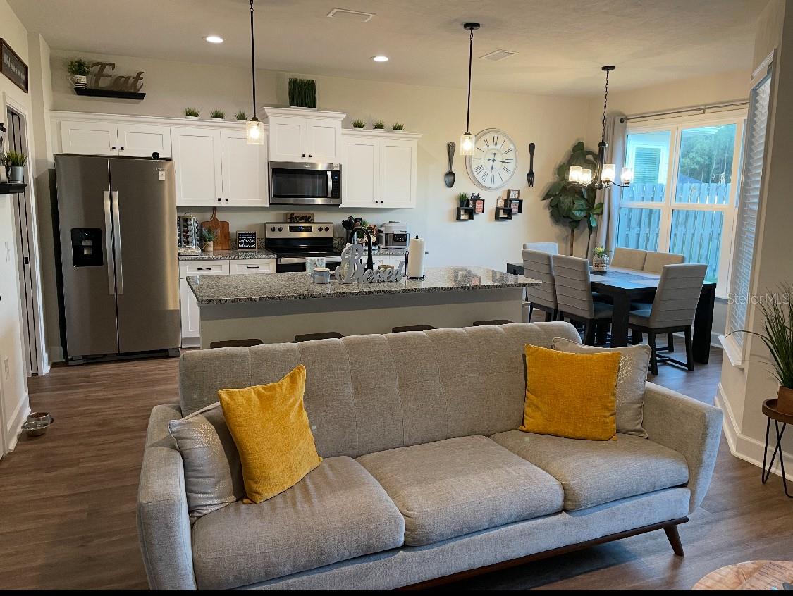 SAVANNAH STATION PH 2 - Residential