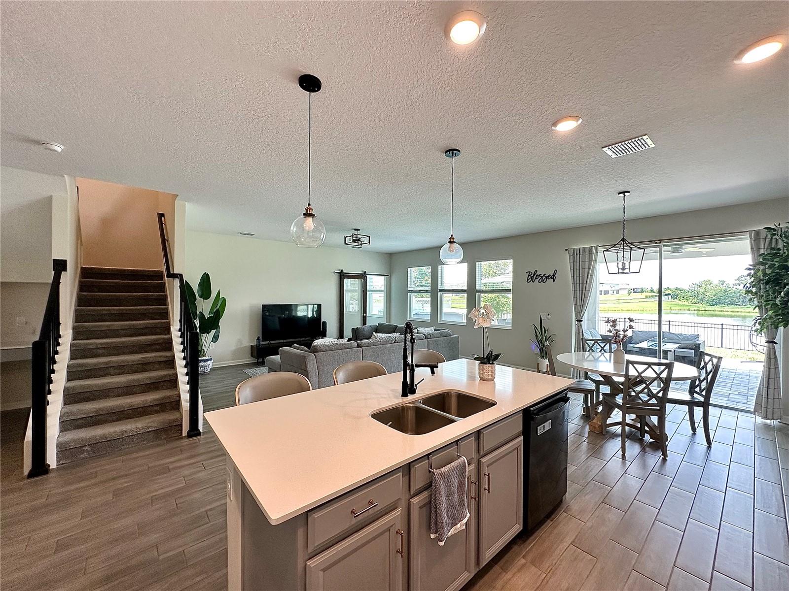 11168 ROBERT FROST DRIVE