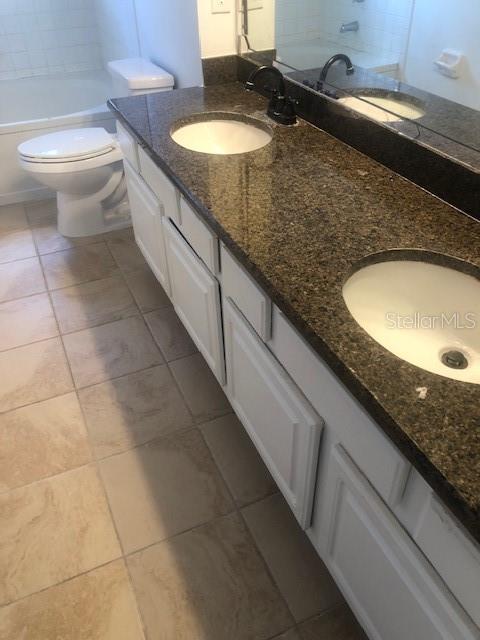 RESIDENCES AT SABAL POINT A CONDO - Residential
