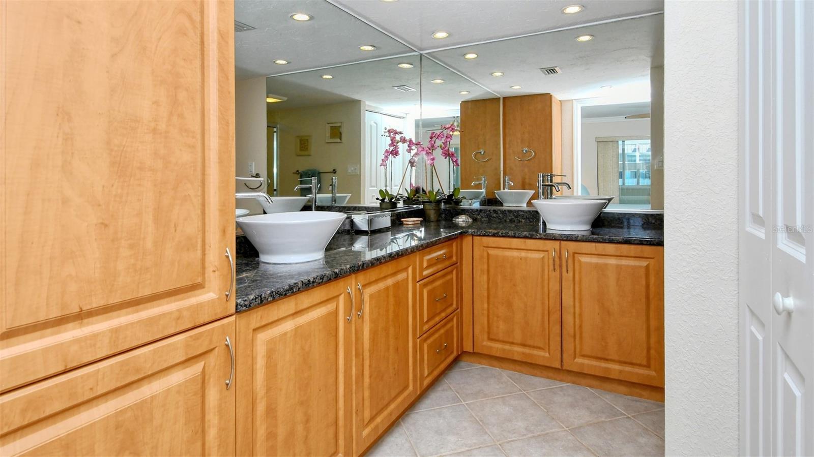 PEPPERTREE BAY III - Residential Lease