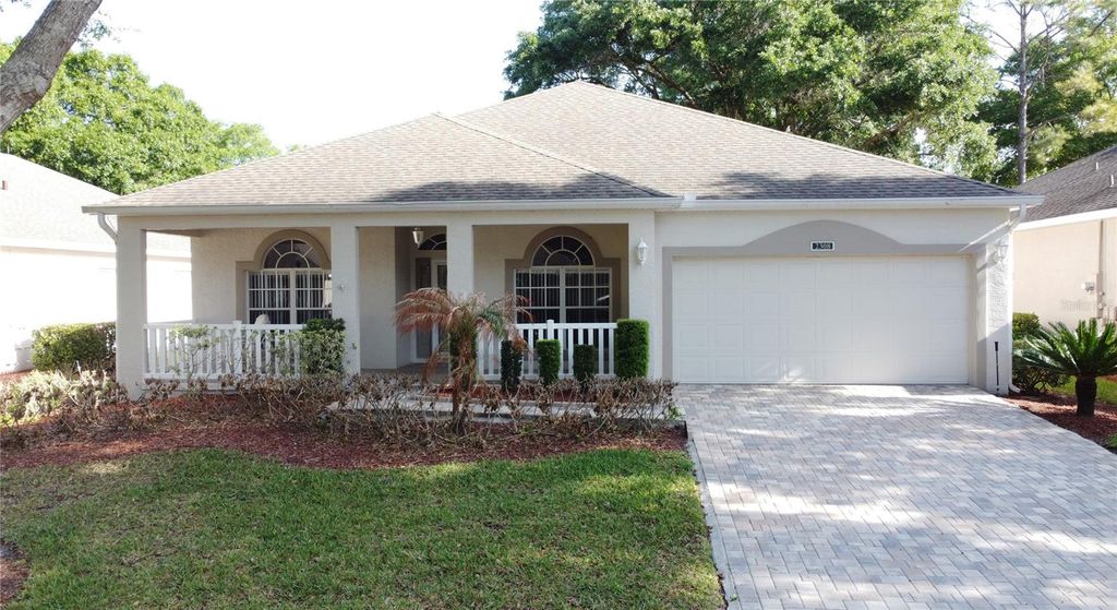 Photo of 2308 Twickingham Court, Clermont, FL 34711 (MLS # G5110559)