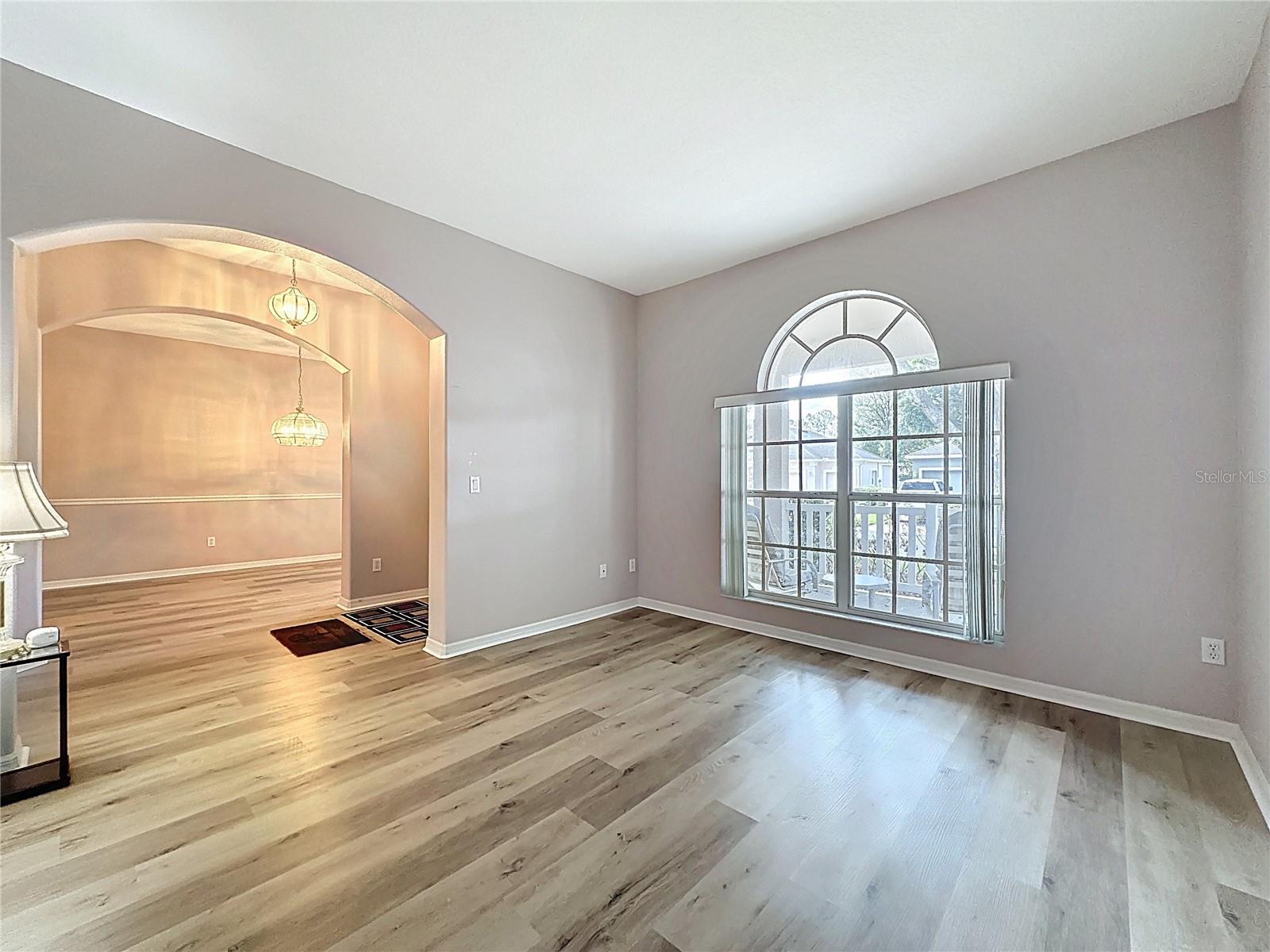 KINGS RIDGE - Residential