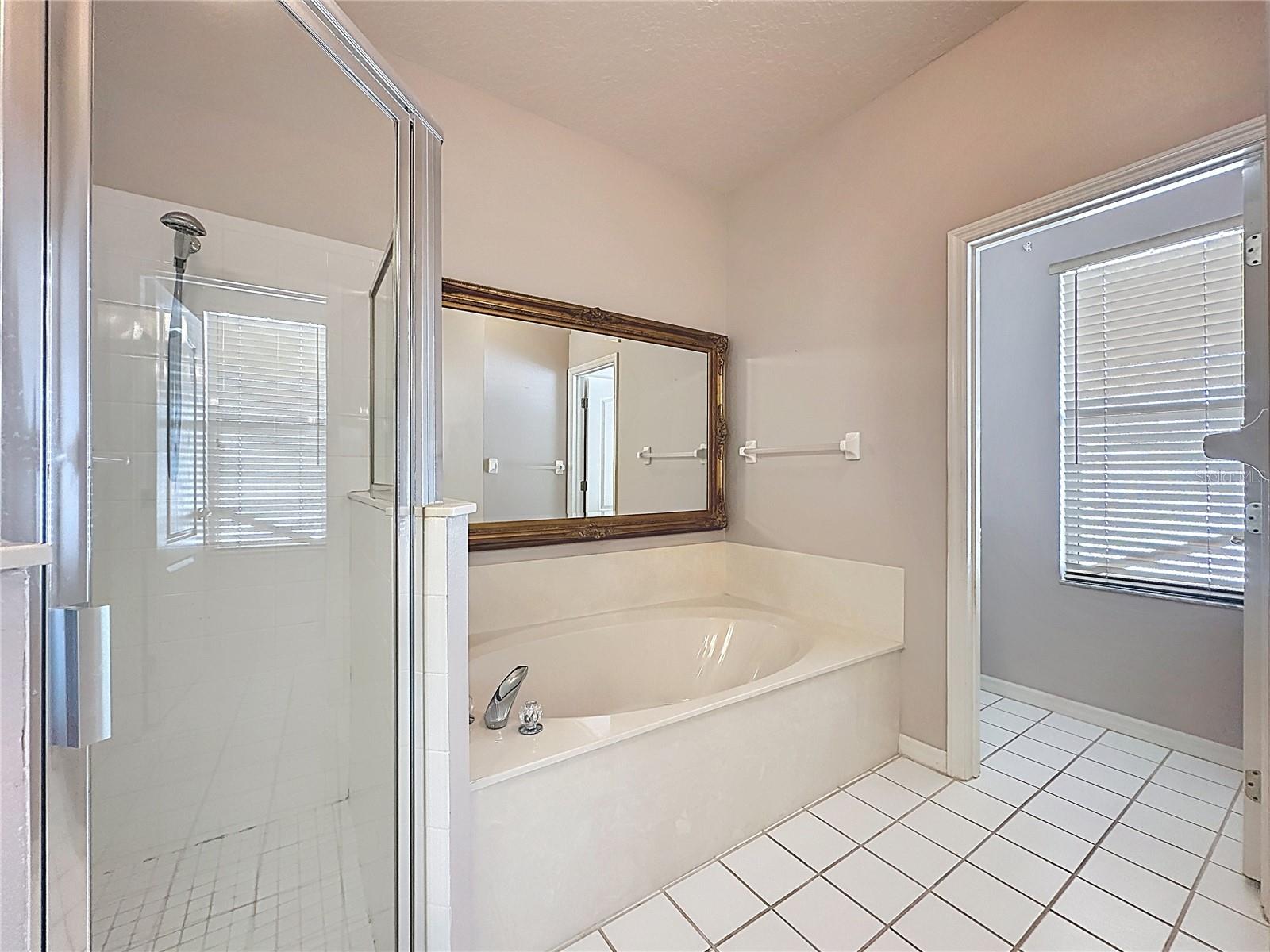 KINGS RIDGE - Residential