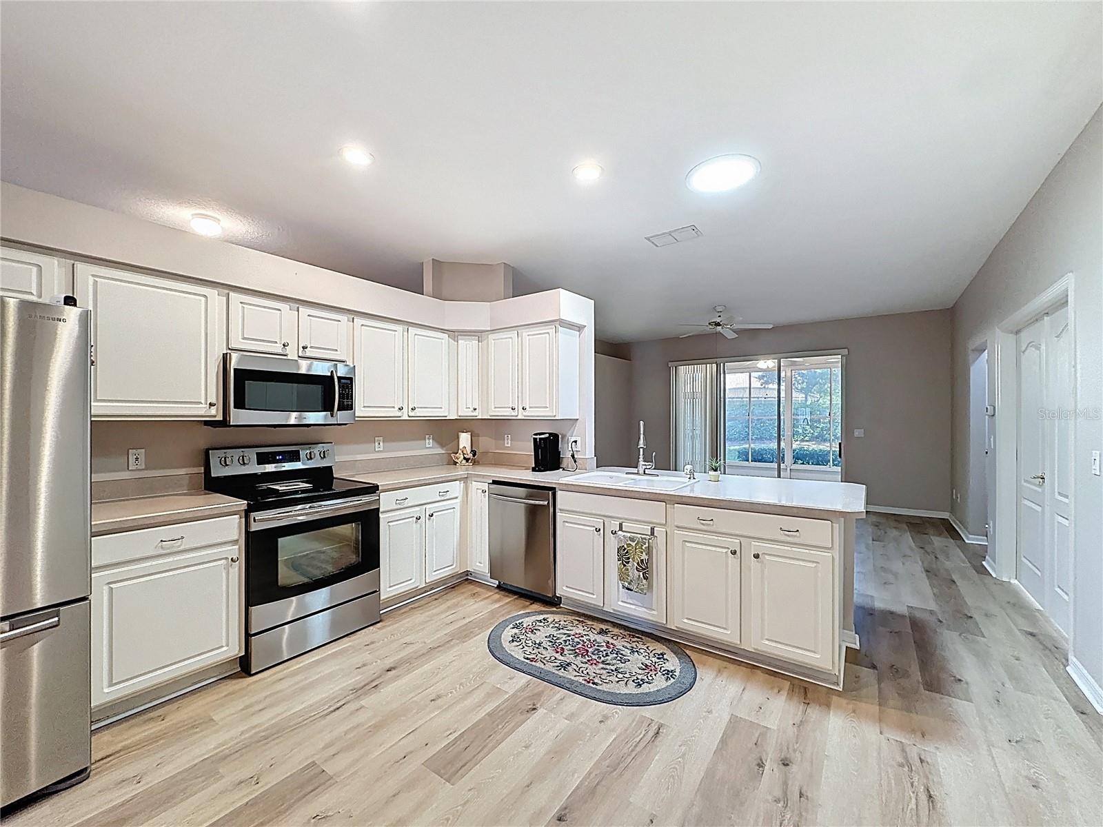 KINGS RIDGE - Residential