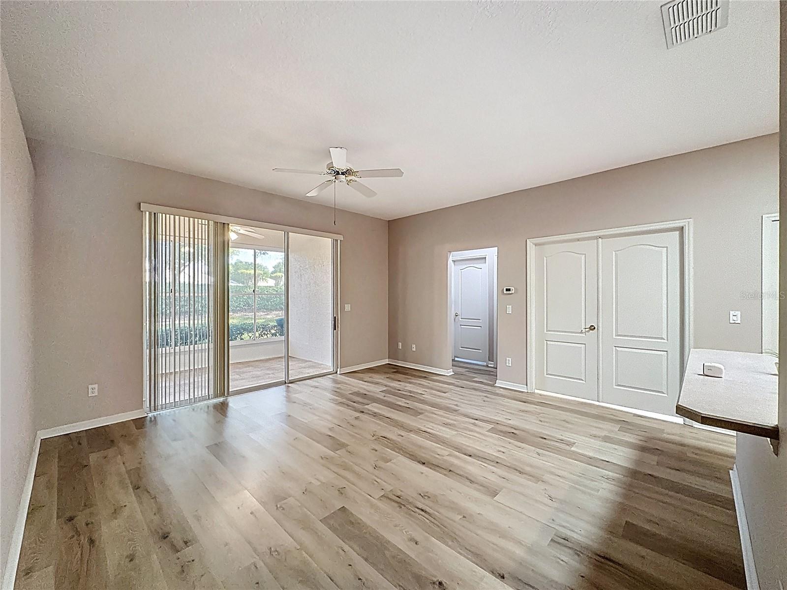 KINGS RIDGE - Residential