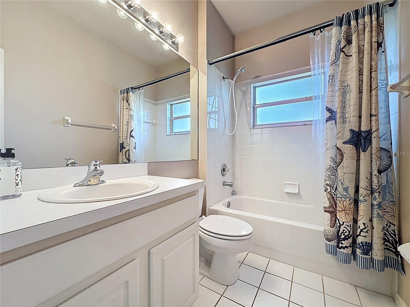 KINGS RIDGE - Residential