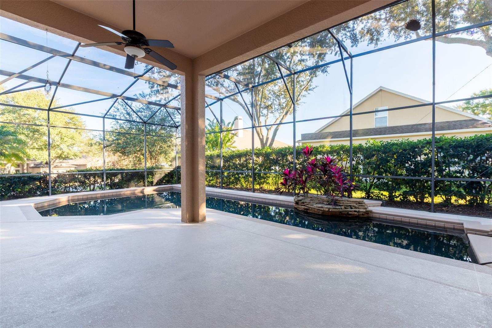 WOODBRIDGE LAKES UNIT 1 - Residential Lease