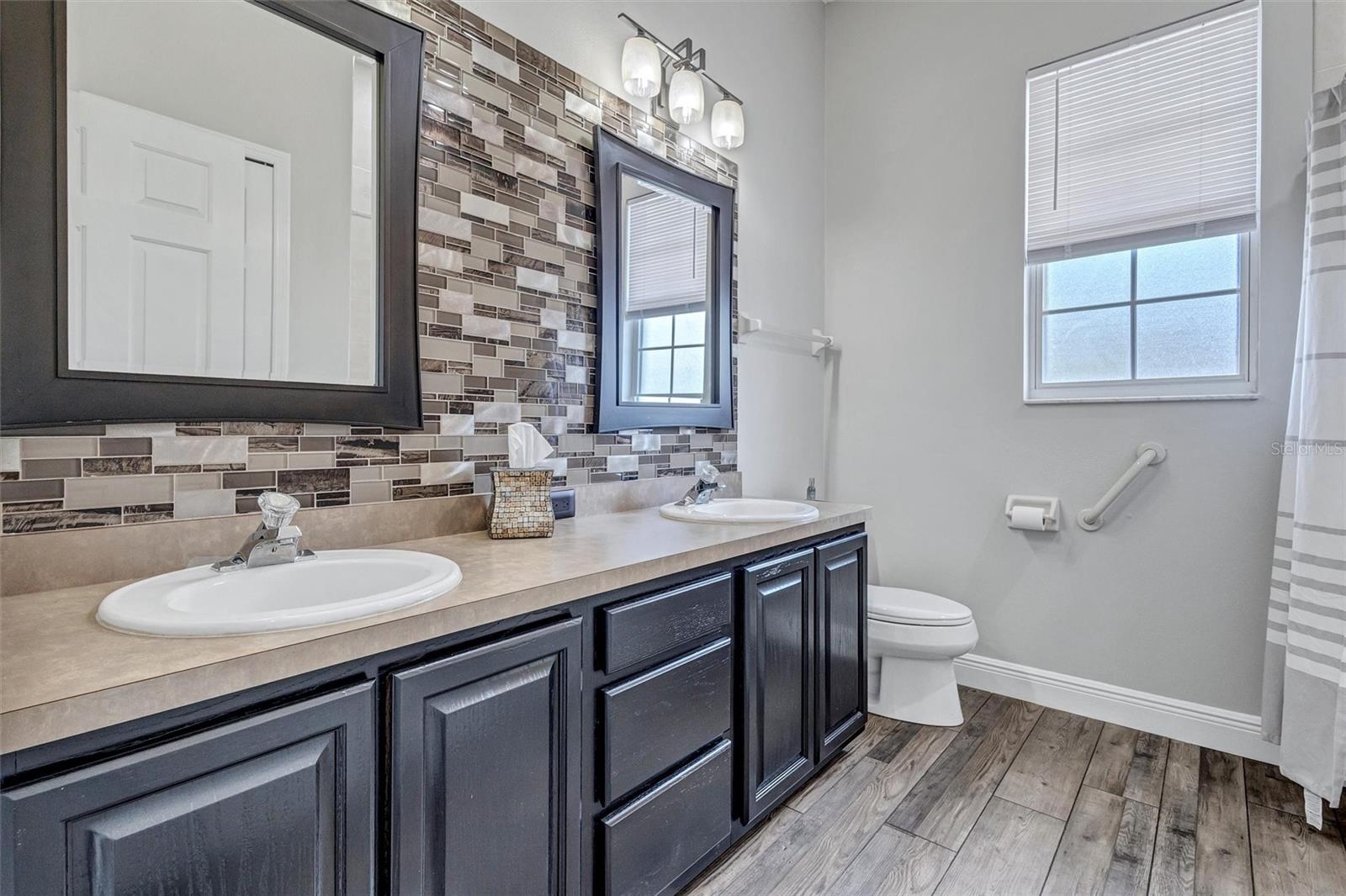 PARRISH NORTH TO COUNTY LINE (1765) - Residential