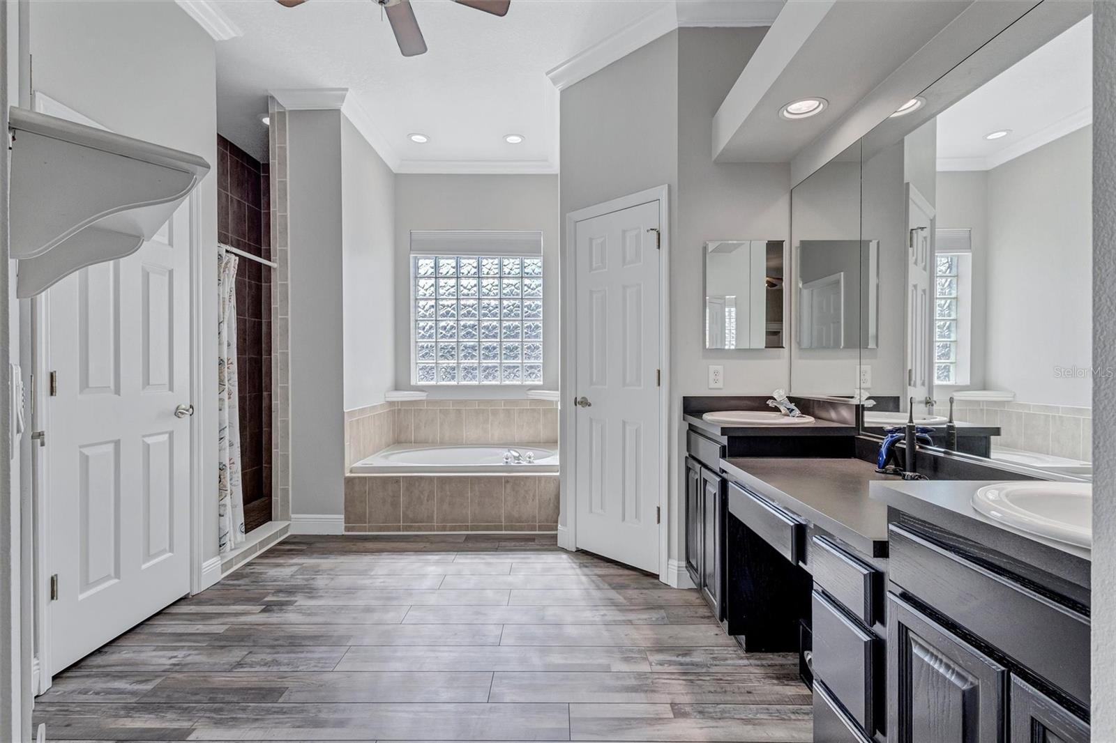 PARRISH NORTH TO COUNTY LINE (1765) - Residential