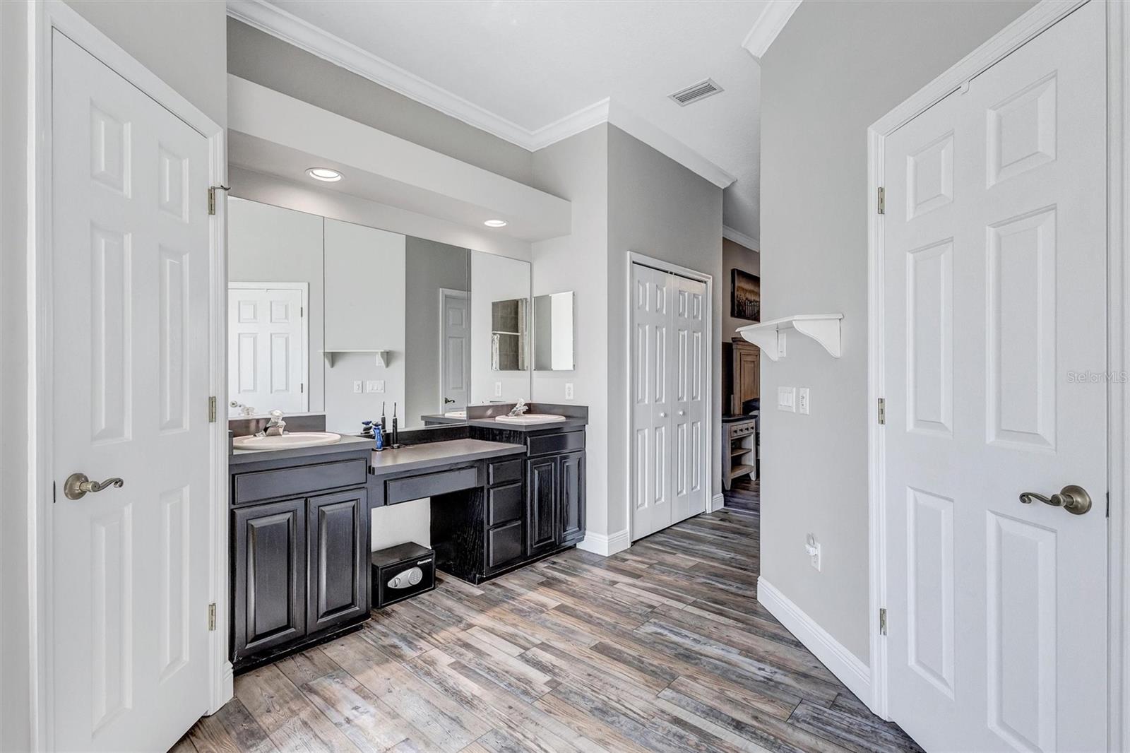 PARRISH NORTH TO COUNTY LINE (1765) - Residential