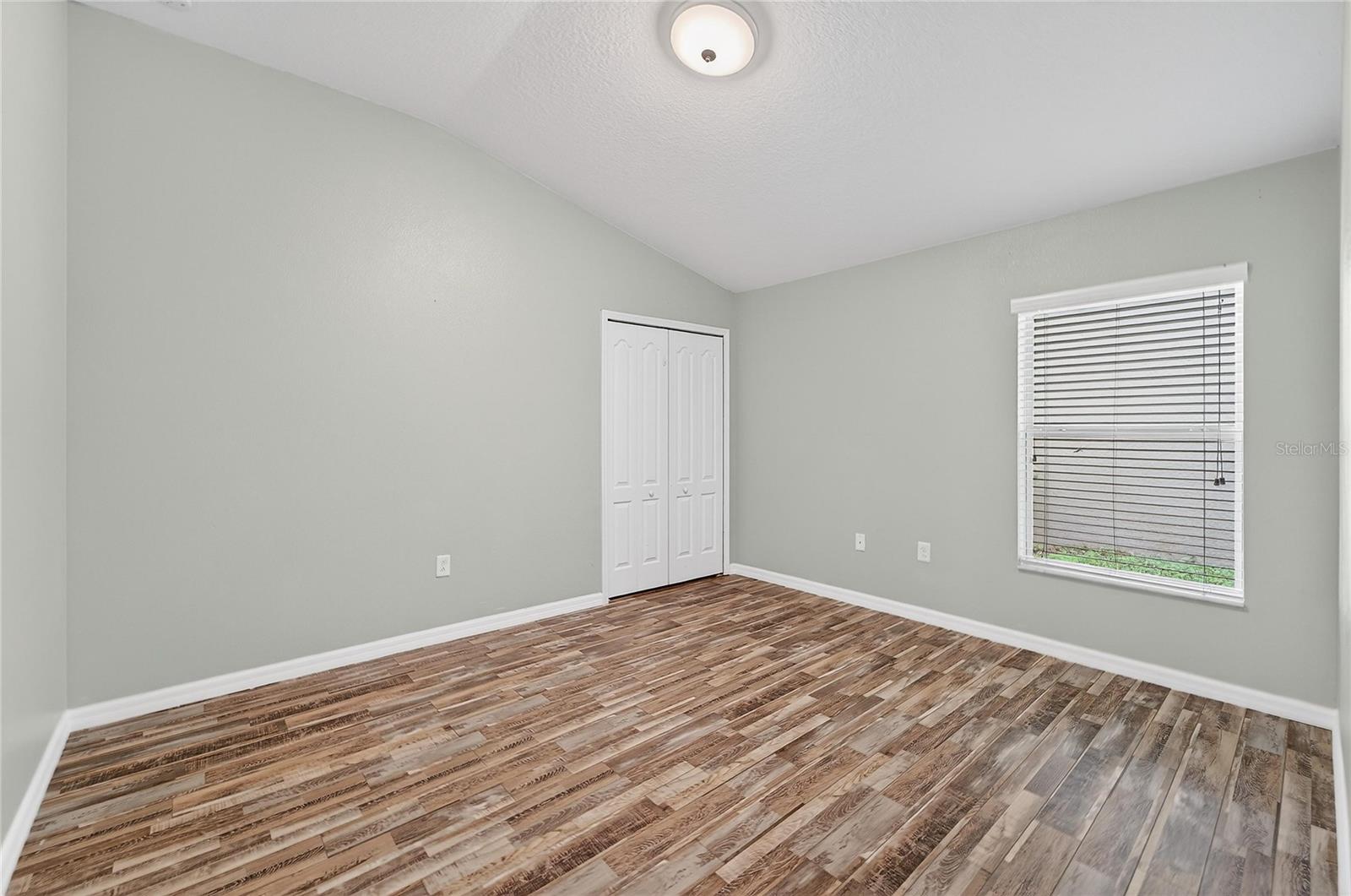 CROSBY CROSSINGS - Residential Lease