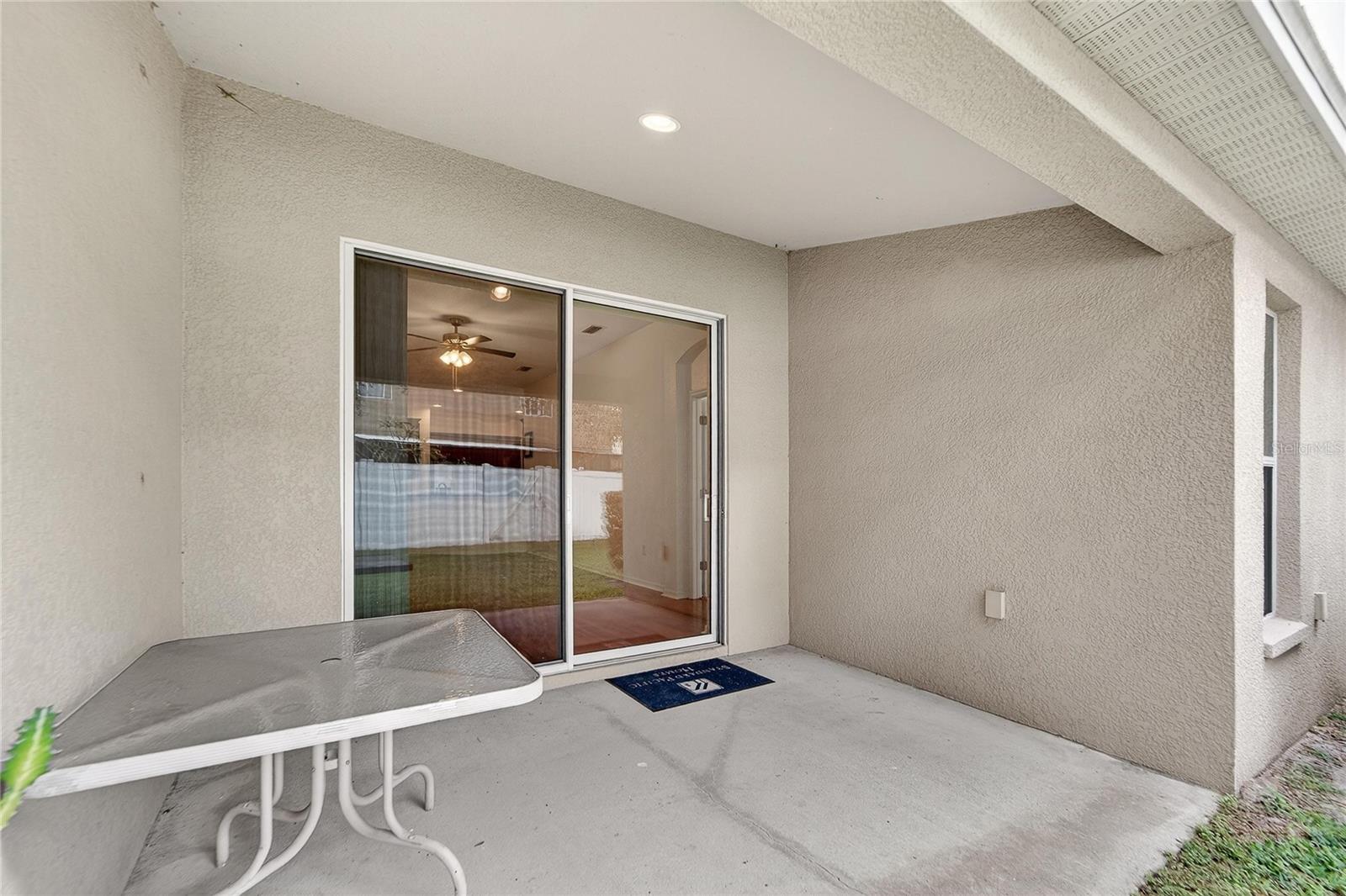 CROSBY CROSSINGS - Residential Lease