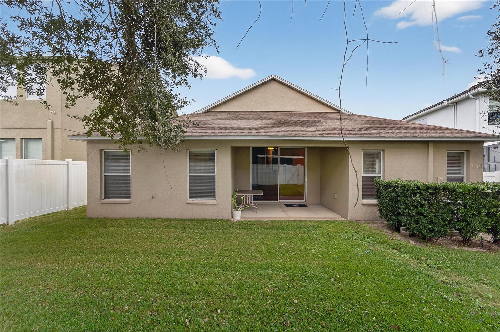 CROSBY CROSSINGS - Residential Lease