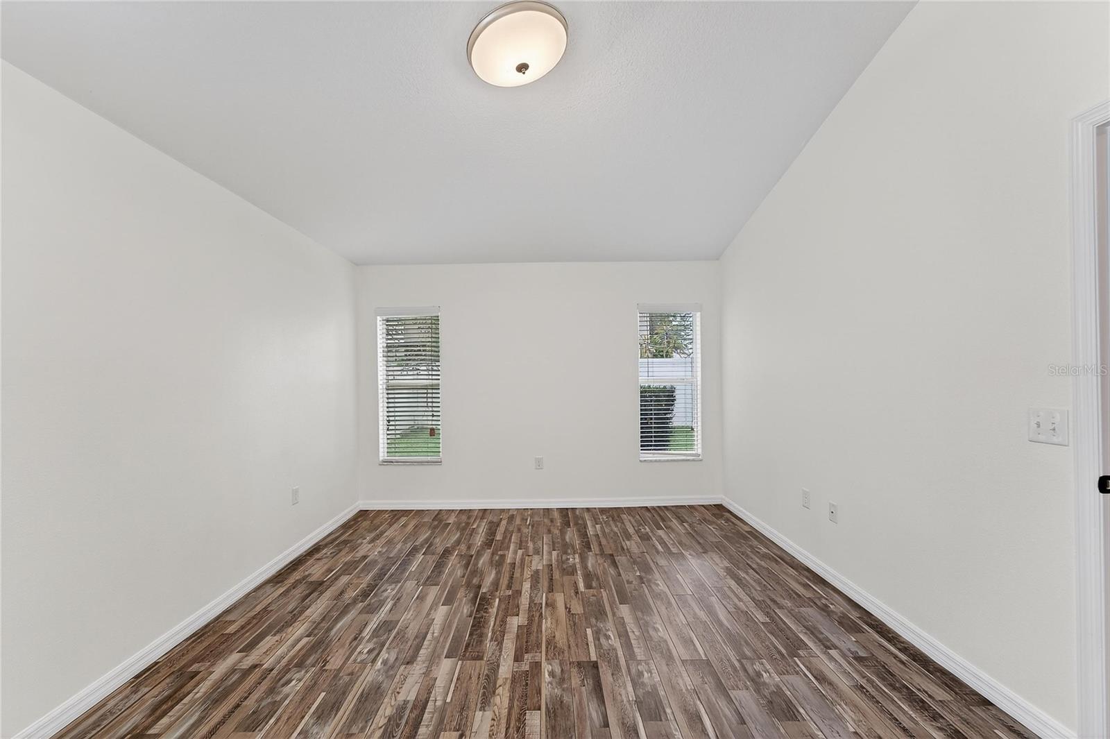 CROSBY CROSSINGS - Residential Lease