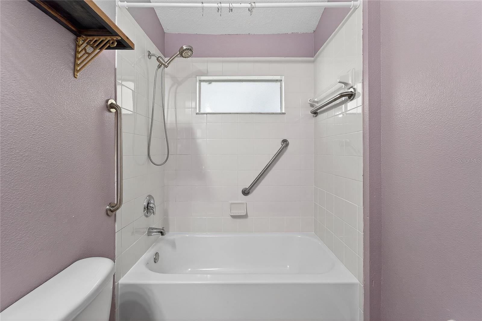 CROSBY CROSSINGS - Residential Lease