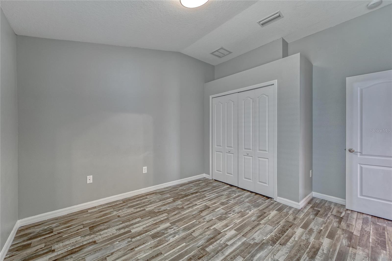 CROSBY CROSSINGS - Residential Lease