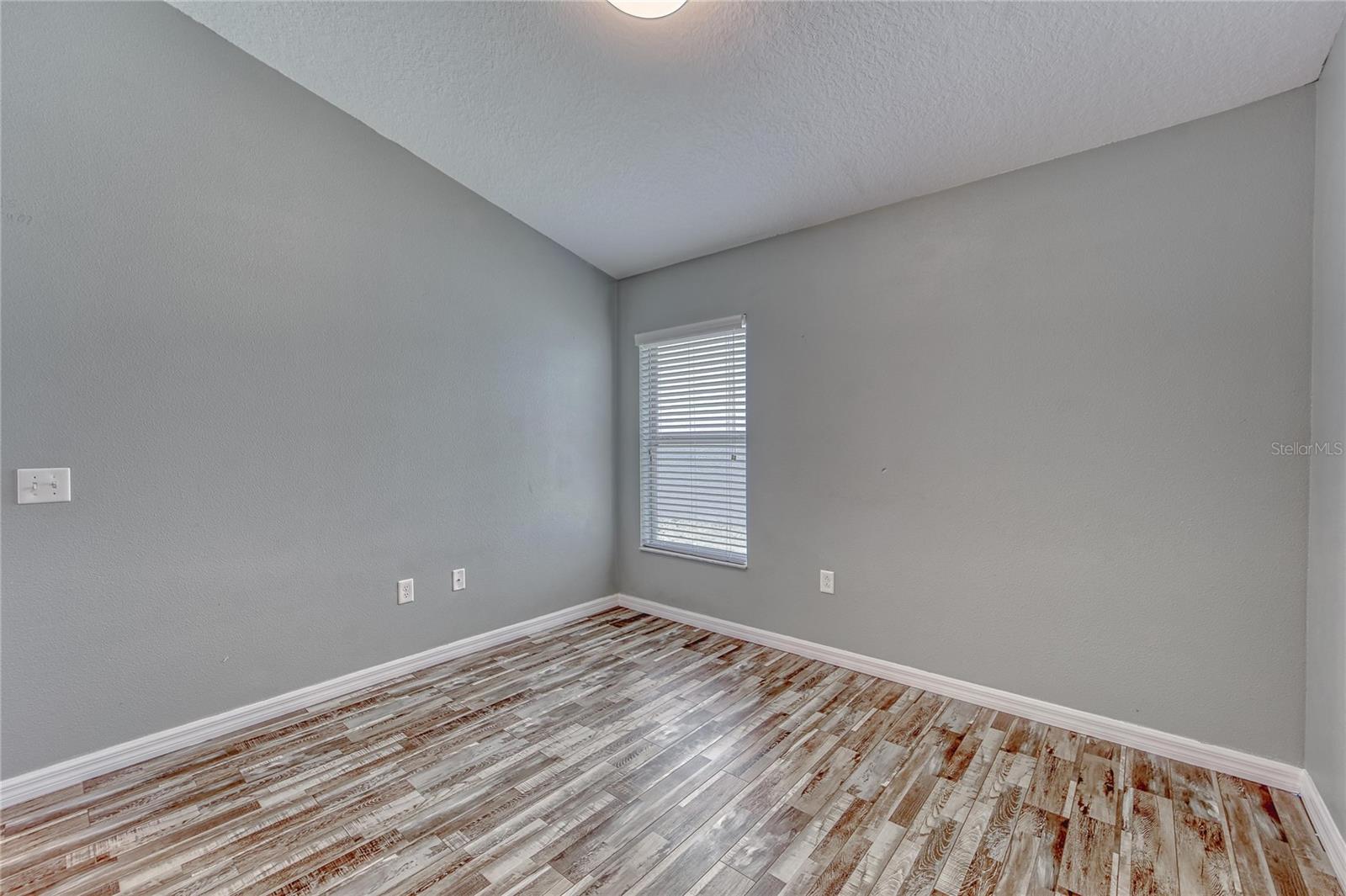 CROSBY CROSSINGS - Residential Lease