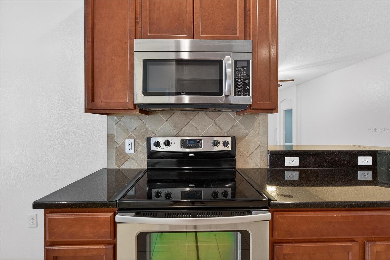 CROSBY CROSSINGS - Residential Lease