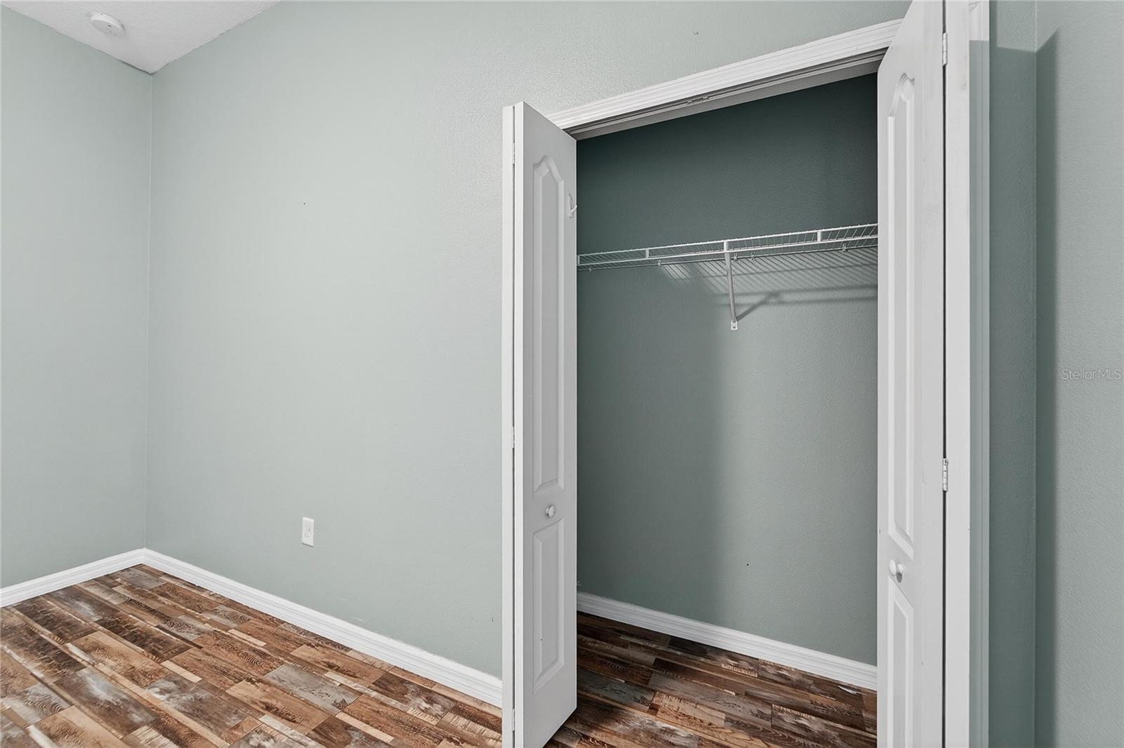 CROSBY CROSSINGS - Residential Lease