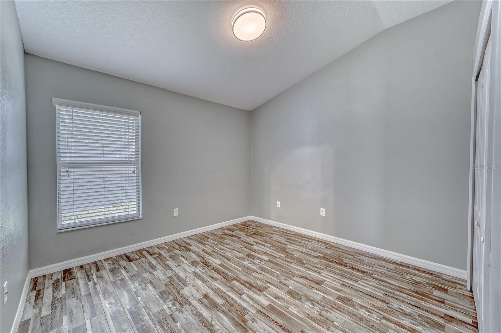 CROSBY CROSSINGS - Residential Lease