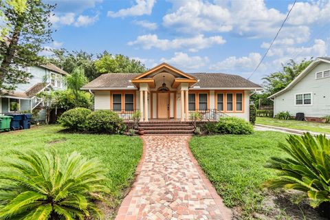 A home in TAMPA