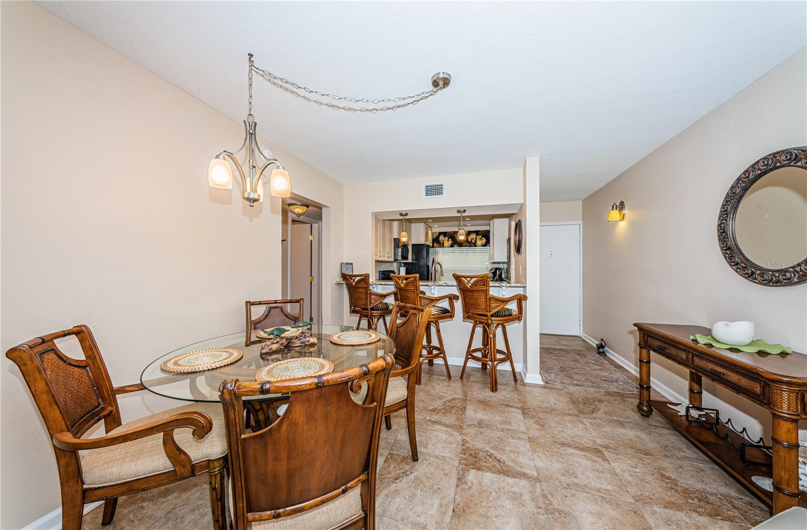 CASA DEL MAR CONDO II - Residential