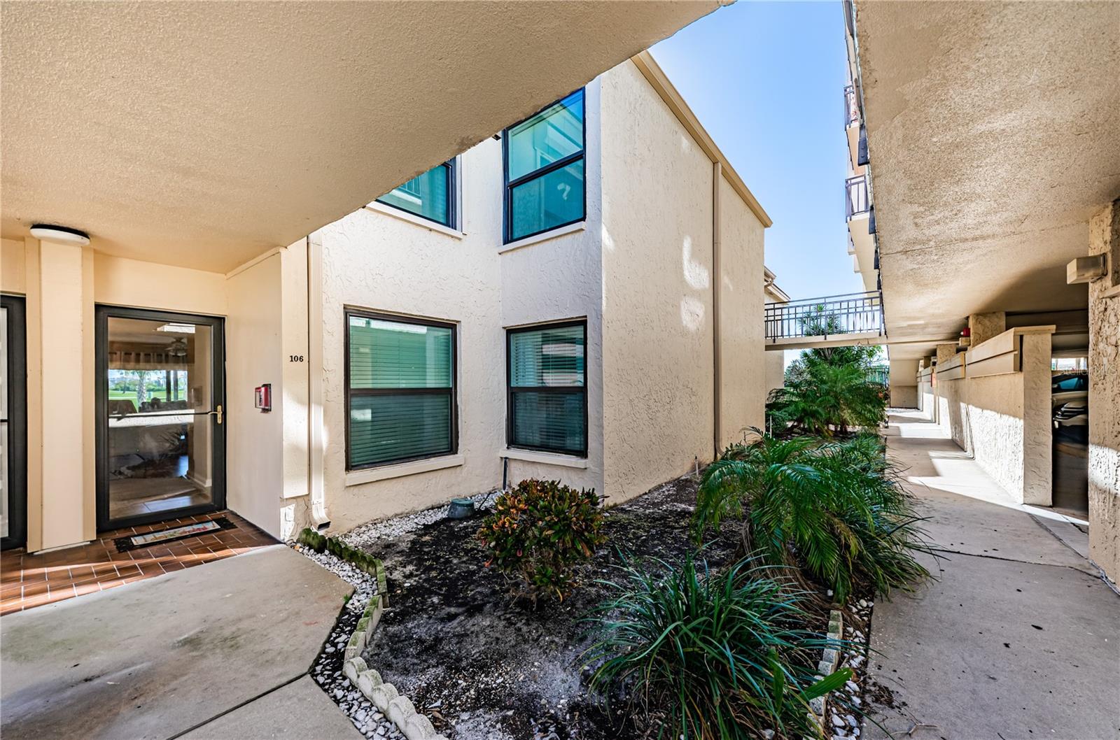 6180 SUN BOULEVARD 106