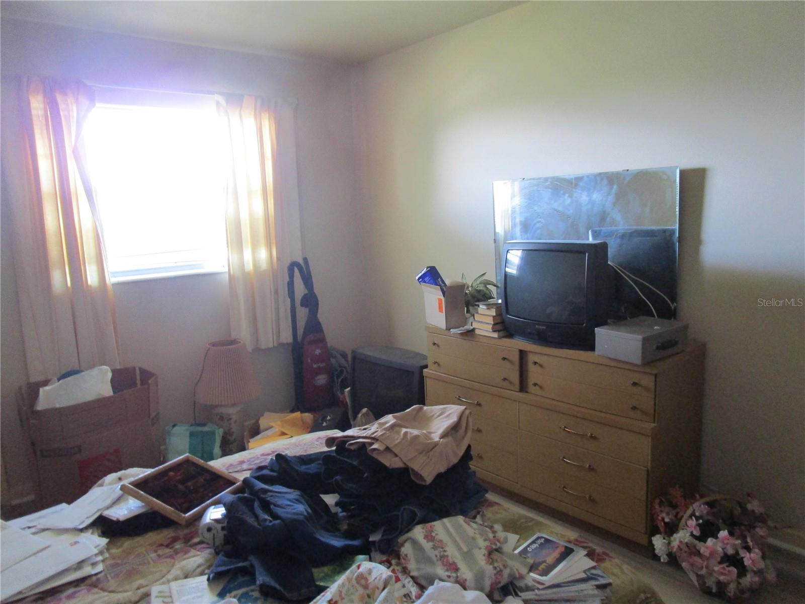 TOWN APTS CONDO - Residential