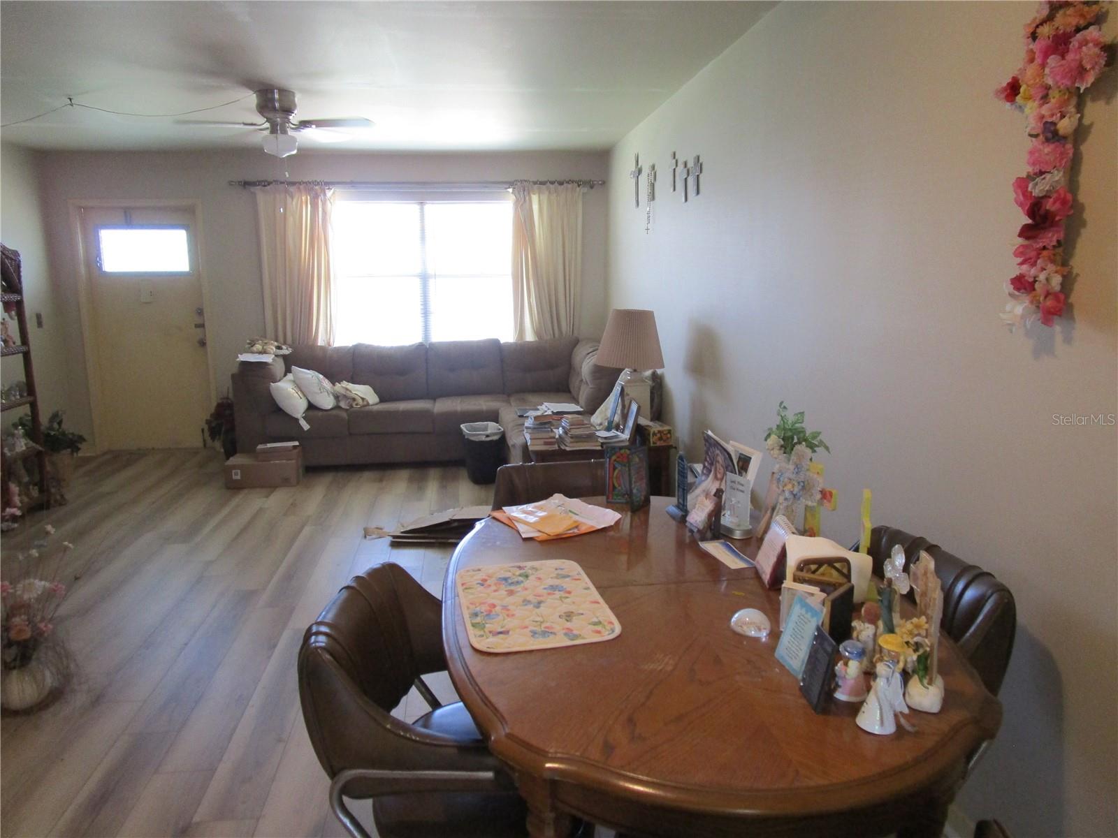 TOWN APTS CONDO - Residential