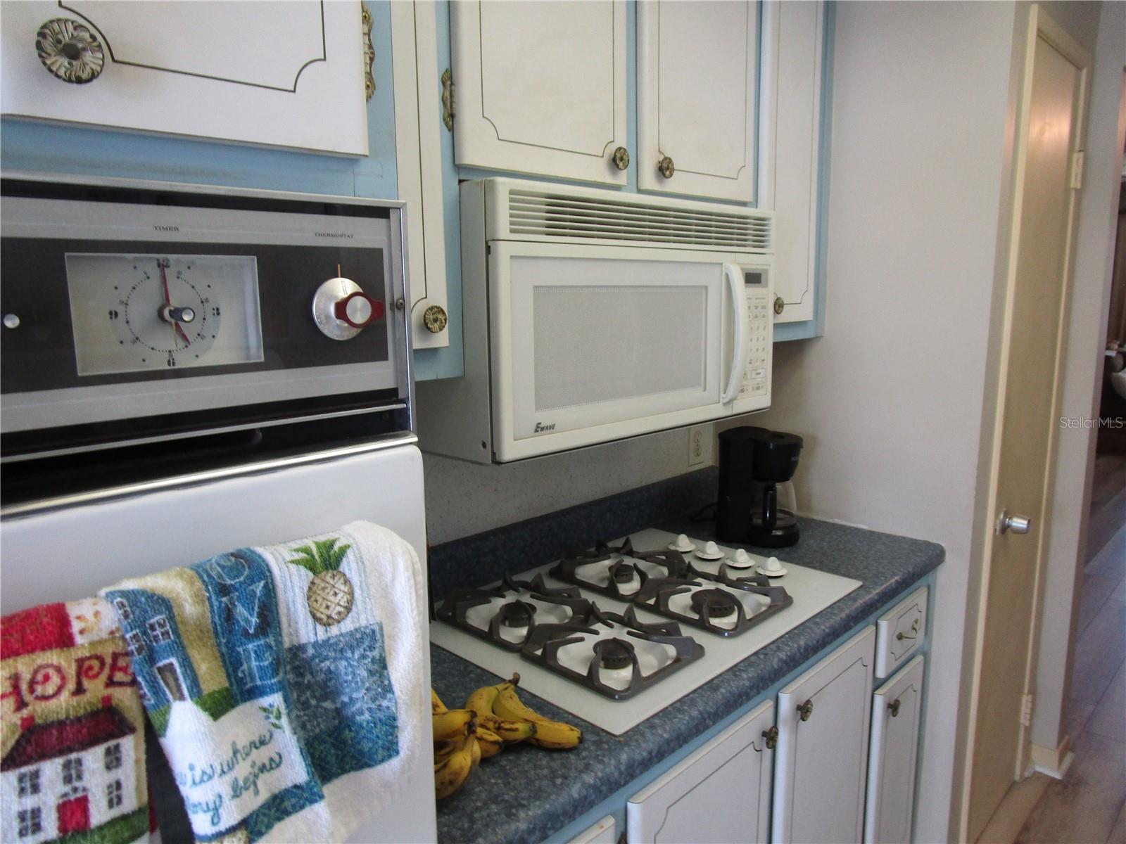 TOWN APTS CONDO - Residential