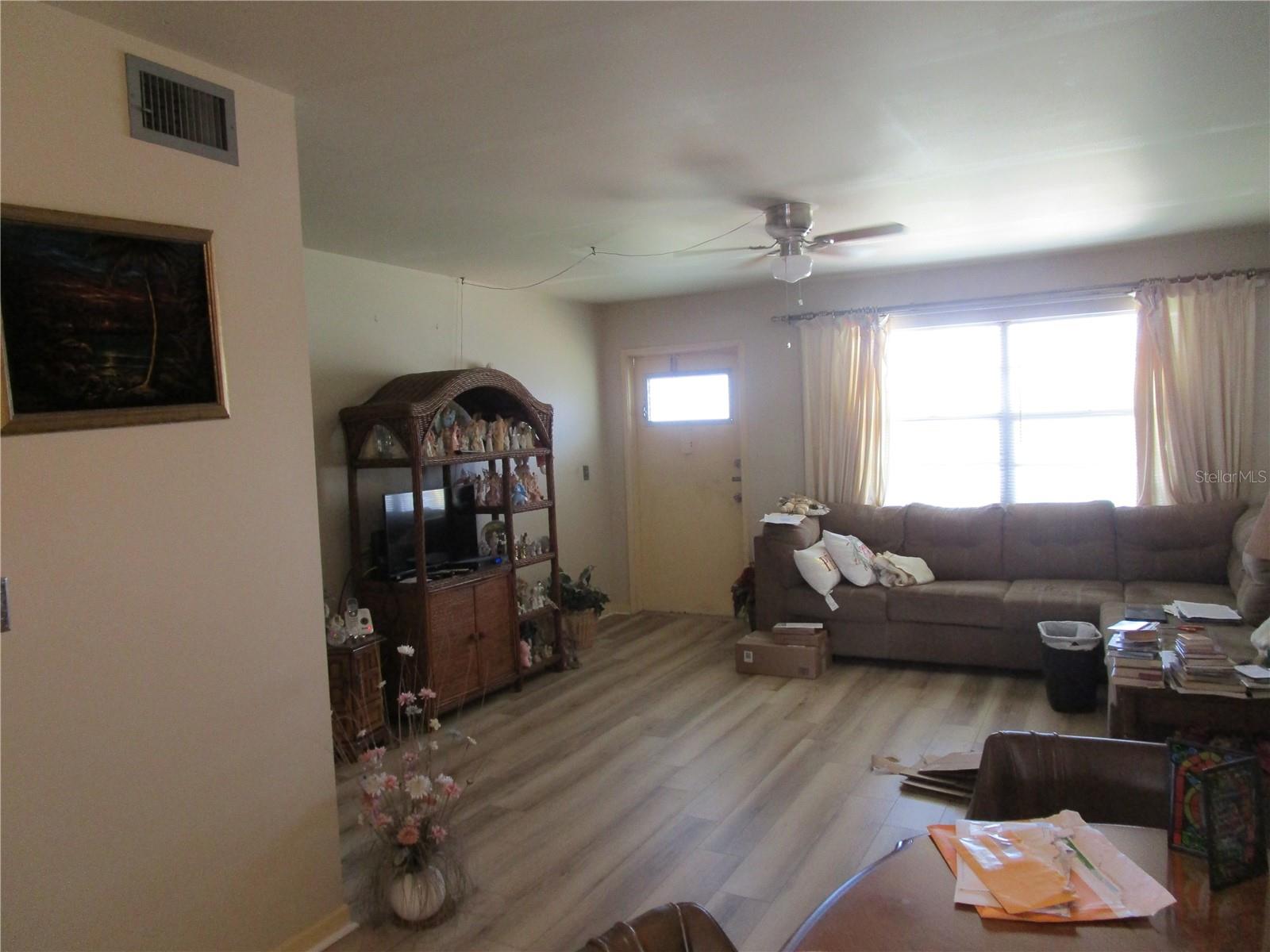 TOWN APTS CONDO - Residential