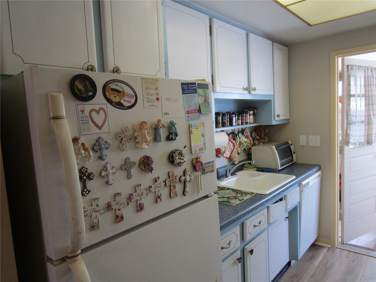 TOWN APTS CONDO - Residential