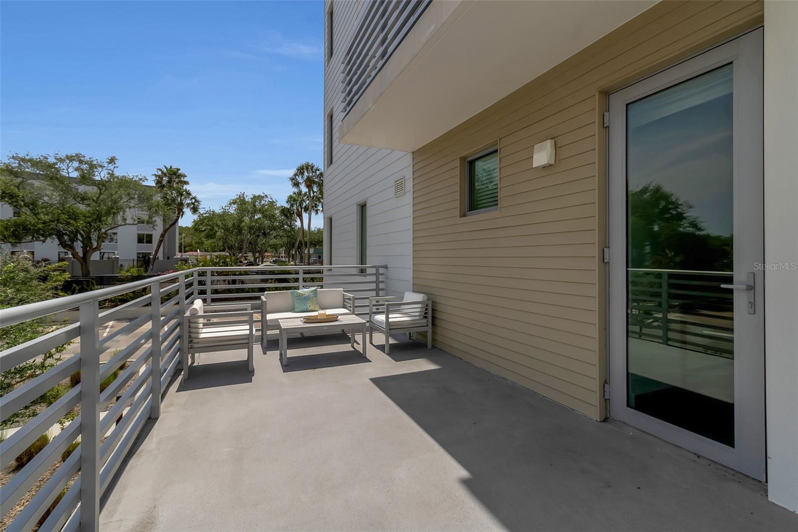 STRAND/SARASOTA - Residential